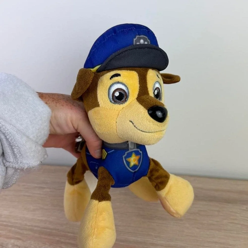 Paw Patrol Soft Chase Plush That Sits